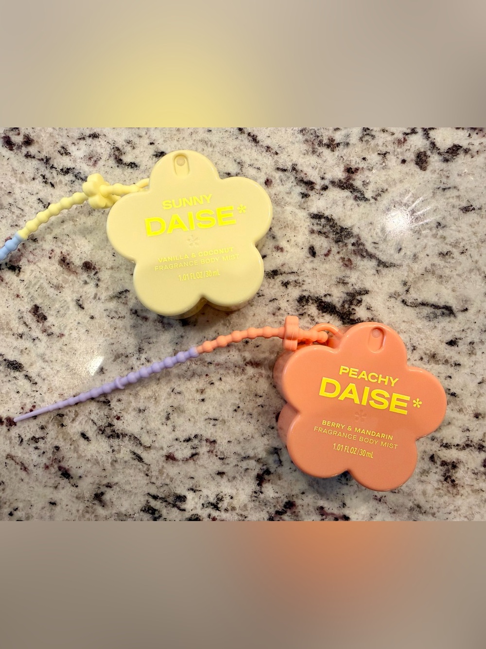 New DAISE Body Mist Set - Sunny Daise (Yellow) & Peachy Daise (Peach)
